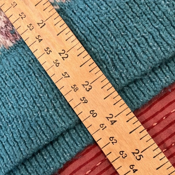 Women’s size small Hollister Alpaca / llama/ Design Teal Sweater - Picture 11 of 15